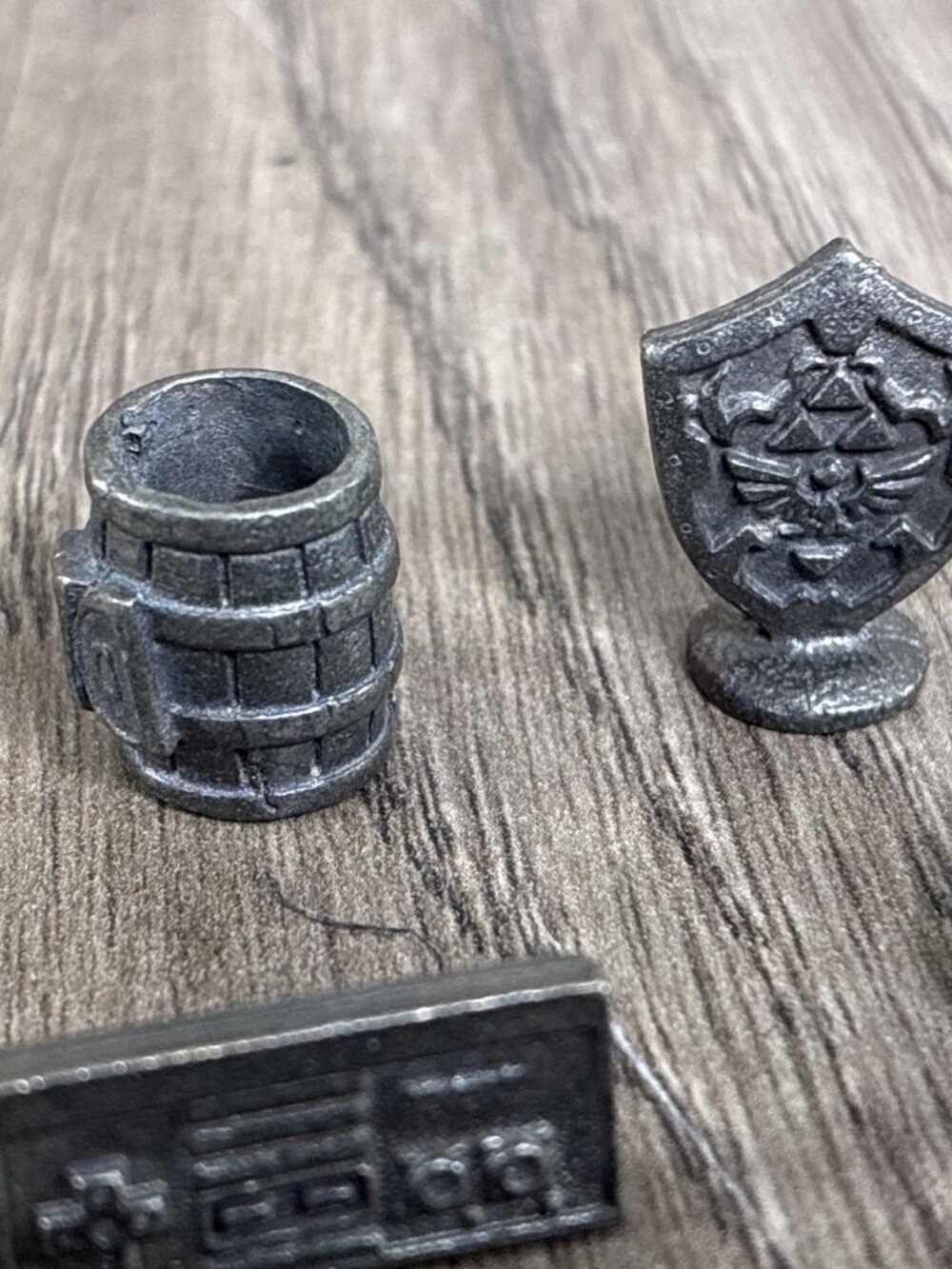 Monopoly Nintendo Collector’s Edition Board Game Collectible Pewter Tokens Zelda - Picture 8 of 10